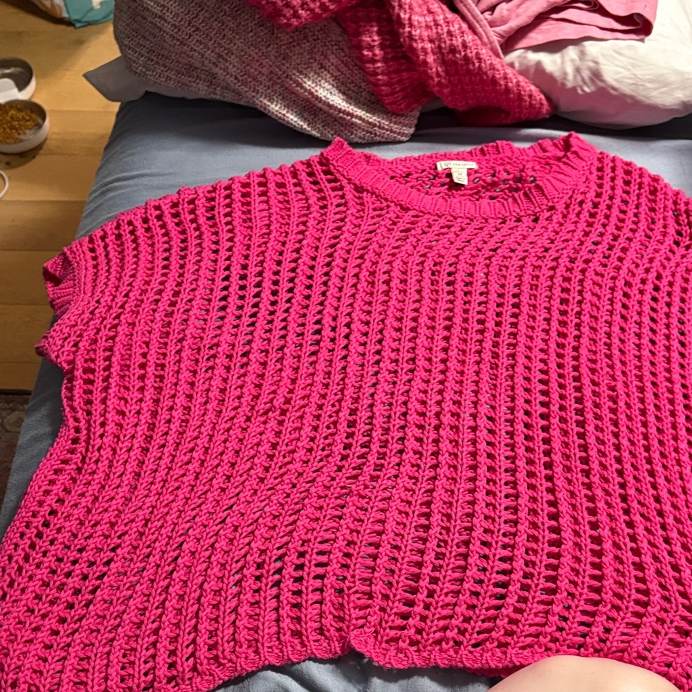 Versona Vibrant Pink Open-Knit Sweater